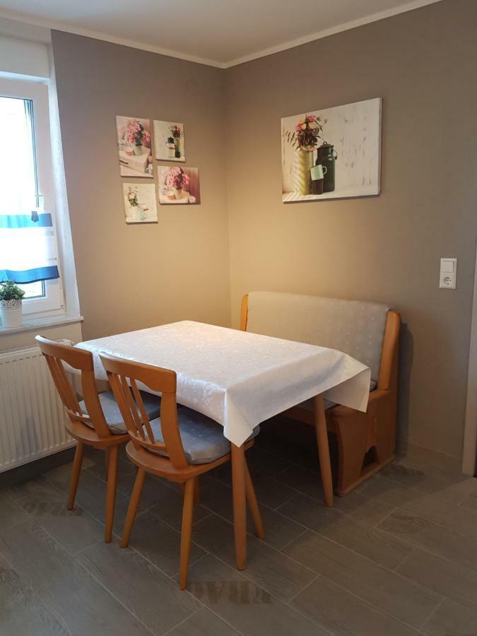 Appartement Petite Belle à Volkertshausen Extérieur photo